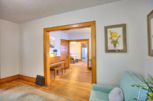 307 Douglas St, Jackson, MI 49203 - Photo 7