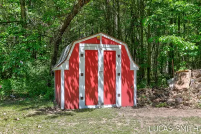 262 17 Mile Road NW, Kent City, MI 49330 - Photo 43