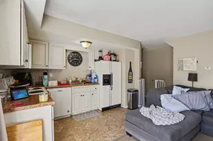 3417 Kenbrooke Ct, Kalamazoo, MI 49006 - Photo 9