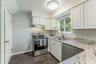 3011 Williamsburg Rd, Ann Arbor, MI 48108 - Photo 7