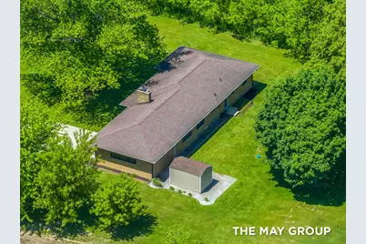 6590 Division Avenue NE, Comstock Park, MI 49321 - Photo 49