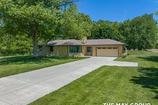 6590 Division Ave NE, Comstock Park, MI 49321 - Photo 43