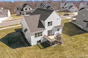 355 Elstar Ct NE, Rockford, MI 49341 - Photo 37