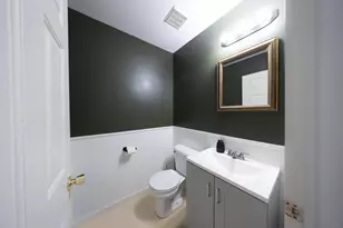 2717 Sycamore River Dr, Fowlerville, MI 48836 - Photo 9