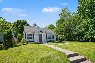 1124 Lakeview Drive, Portage, MI 49002 - Photo 5