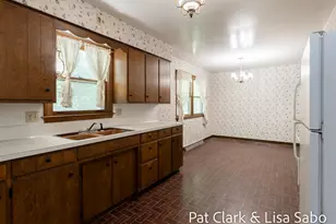 18412 168th Ave, Spring Lake, MI 49456 - Photo 7