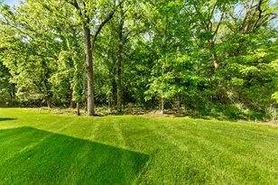 26375 Glenwood Dr, Novi, MI 48374 - Photo 9