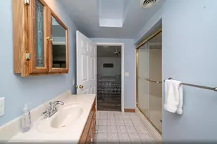 14521 Merriman Rd, Livonia, MI 48154 - Photo 21