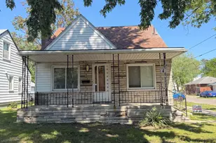 21004 Syracuse Ave, Warren, MI 48091 - Photo 1