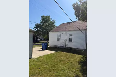 21004 Syracuse Avenue, Warren, MI 48091 - Photo 5