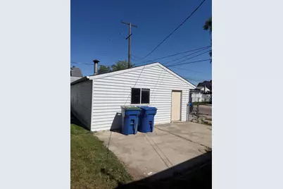 21004 Syracuse Avenue, Warren, MI 48091 - Photo 7
