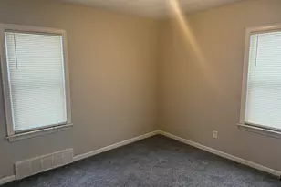 21004 Syracuse Ave, Warren, MI 48091 - Photo 17