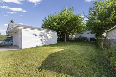 530 Mill Street, Lincoln Park, MI 48146 - Photo 21