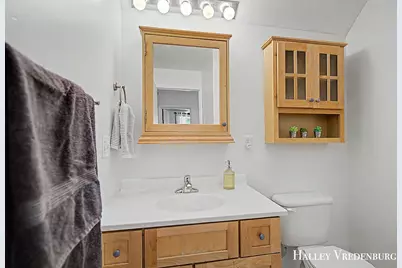 1323 Ashland Avenue NE, Grand Rapids, MI 49505 - Photo 15