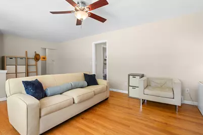 1559 Glastonbury Road, Ann Arbor, MI 48103 - Photo 9