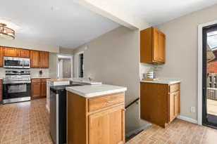 1559 Glastonbury Rd, Ann Arbor, MI 48103 - Photo 29