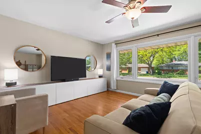 1559 Glastonbury Road, Ann Arbor, MI 48103 - Photo 7