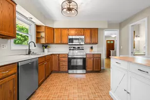 1559 Glastonbury Rd, Ann Arbor, MI 48103 - Photo 35