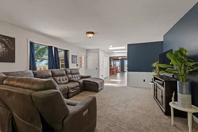 22420 McKenzie Street, Dowagiac, MI 49047 - Photo 11