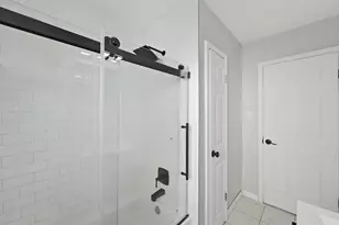 14920 Longview St, Detroit, MI 48213 - Photo 17