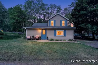 323 N Mills Street, Greenville, MI 48838 - Photo 1