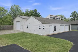 7738 N Indian Lake Dr, Scotts, MI 49088 - Photo 5