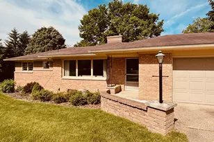 1909 Perkins Ave NE, Grand Rapids, MI 49505 - Photo 3