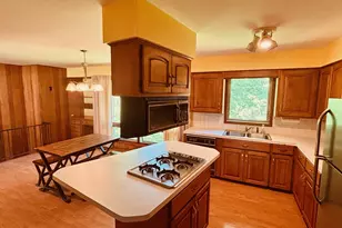 1909 Perkins Ave NE, Grand Rapids, MI 49505 - Photo 11