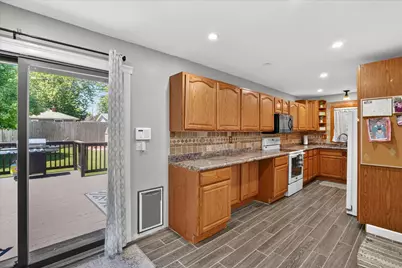 221 Bittersweet Lane, Battle Creek, MI 49015 - Photo 13