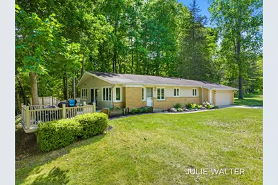 7180 Thornapple River Drive SE, Caledonia, MI 49316 - Photo 3