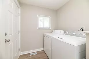515 Wallace Ave, Kalamazoo, MI 49048 - Photo 15