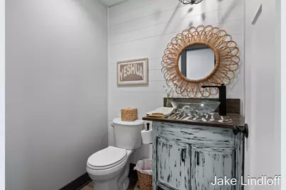 8855 Myers Lake Avenue NE, Rockford, MI 49341 - Photo 15