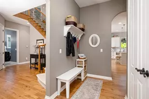 8061 Pine Ridge Ct, Northville, MI 48168 - Photo 21
