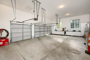 8061 Pine Ridge Ct, Northville, MI 48168 - Photo 37