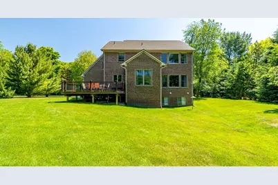 8061 Pine Ridge Court, Northville, MI 48168 - Photo 7