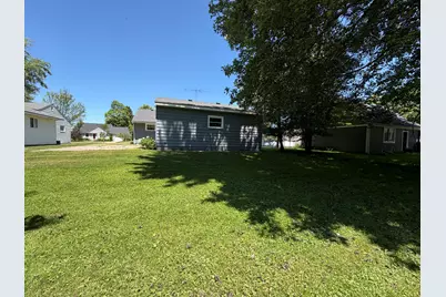 615 Riddle Street, Howell, MI 48843 - Photo 5