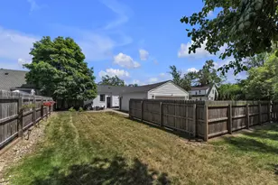 1407 Pinecrest Dr, Ferndale, MI 48220 - Photo 45