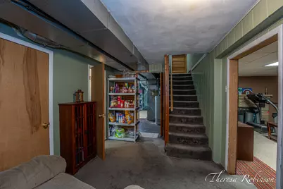 921 Burke Avenue NE, Grand Rapids, MI 49503 - Photo 19