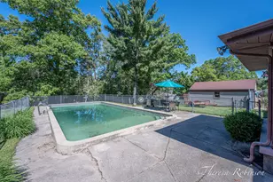 921 Burke Ave NE, Grand Rapids, MI 49503 - Photo 33