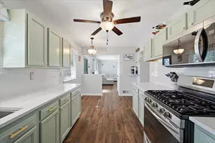 8210 N Henry Ruff Rd, Westland, MI 48185 - Photo 11