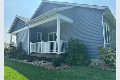 135 Lexington Pointe Drive #8, Niles, MI 49120 - Photo 9