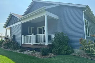 135 Lexington Pointe Dr, Niles, MI 49120 - Photo 9