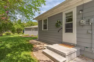 9547 Crestline Dr, Pinckney, MI 48169 - Photo 11