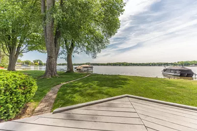 9547 Crestline Drive, Pinckney, MI 48169 - Photo 13