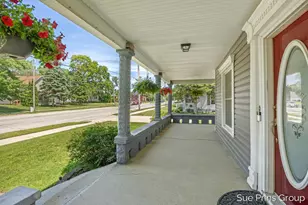 3836 30th St SW, Grandville, MI 49418 - Photo 3