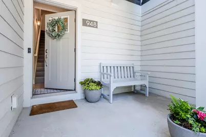 948 Whitwam Drive, Saint Joseph, MI 49085 - Photo 3