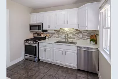 1322 Homecrest Avenue, Kalamazoo, MI 49001 - Photo 3