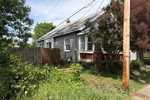 25 Page St NE, Grand Rapids, MI 49505 - Photo 3