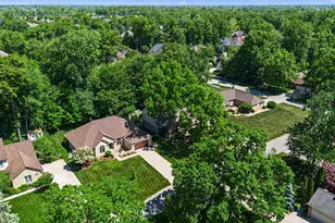 14017 Towering Oaks Dr, Utica, MI 48315 - Photo 39