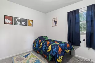 2246 Holliday Dr SW, Wyoming, MI 49519 - Photo 17